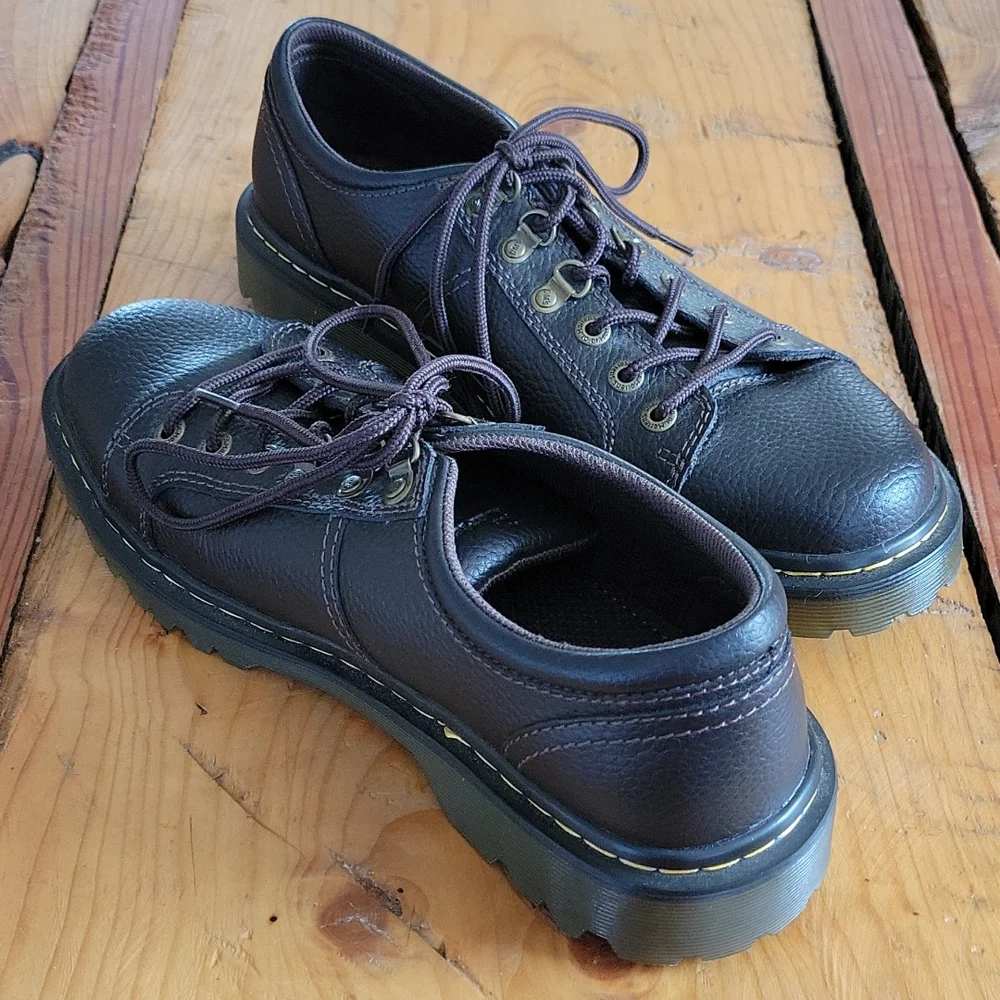 Dr. Martens Air Wair pebbled leather men's shoes sz 11